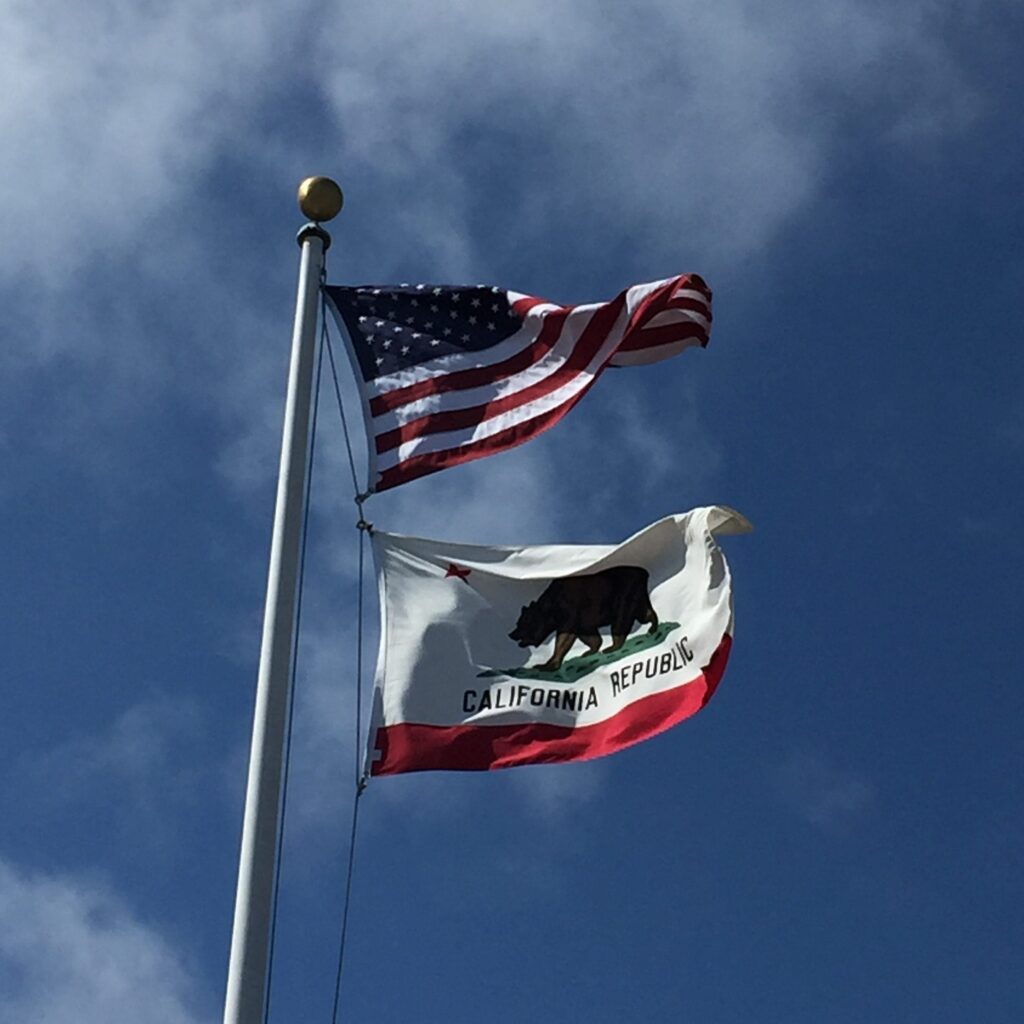 US flag California flag